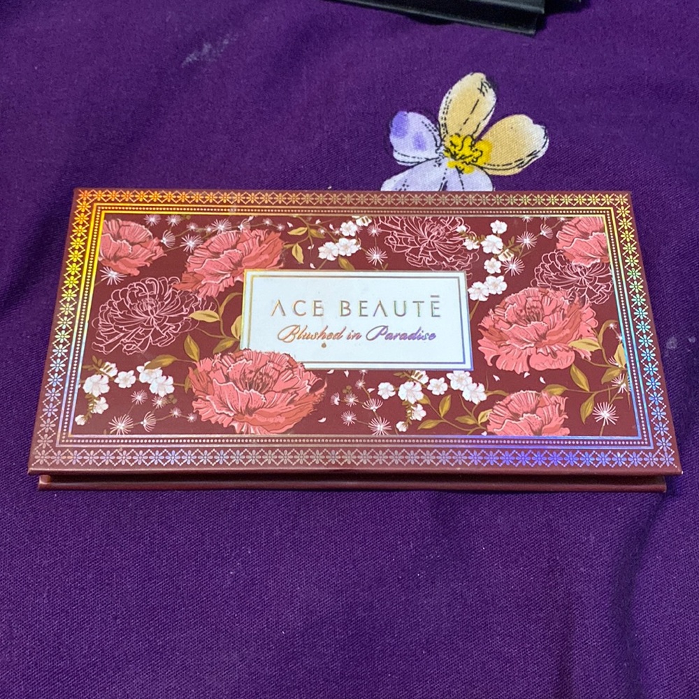 NEW Ace beauty blush palette
